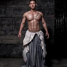 含淚做零